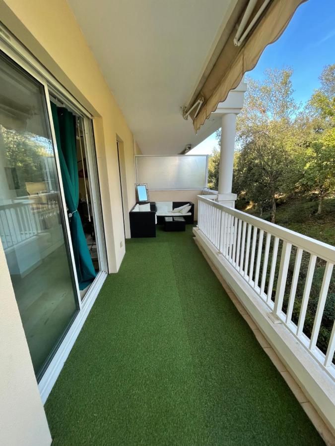 Residence Standing Riviera Golf Mandelieu Exterior foto